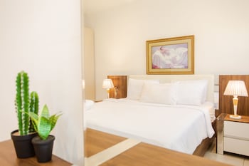 accra luxury apartments at pine court