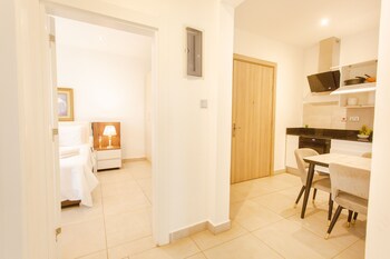 accra luxury apartments at pine court