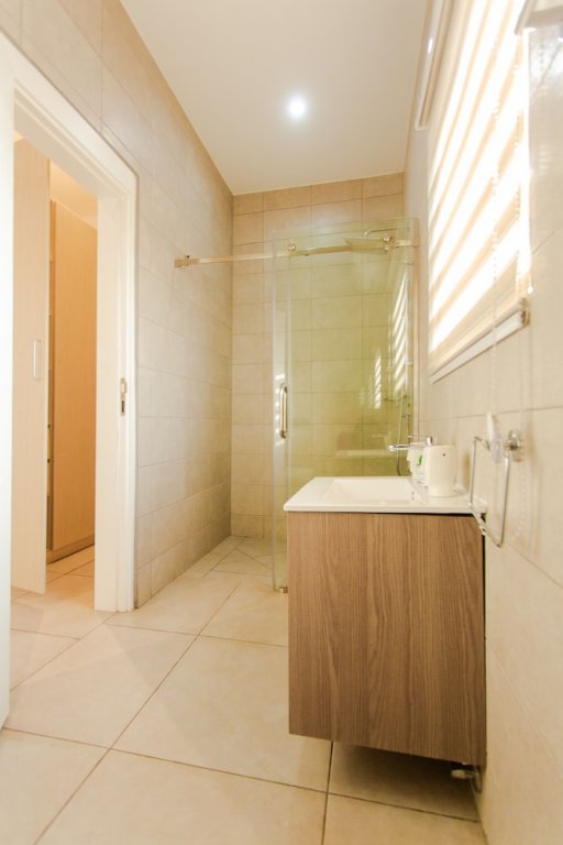 accra luxury apartments at pine court