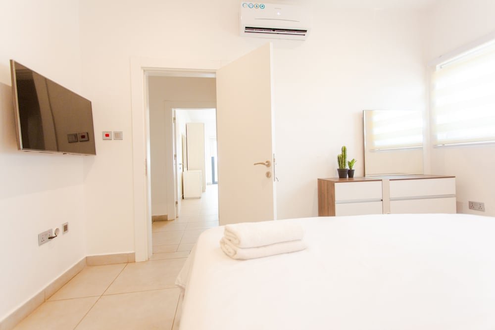 accra luxury apartments at pine court