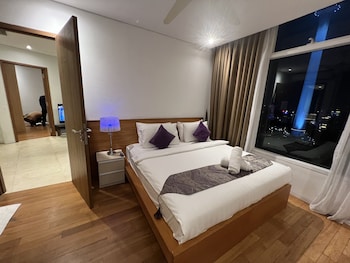 vortex suites klcc by luna