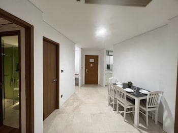 vortex suites klcc by luna