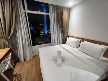 vortex suites klcc by luna