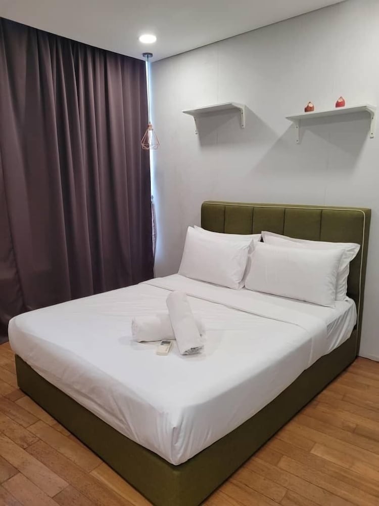 vortex suites klcc by luna