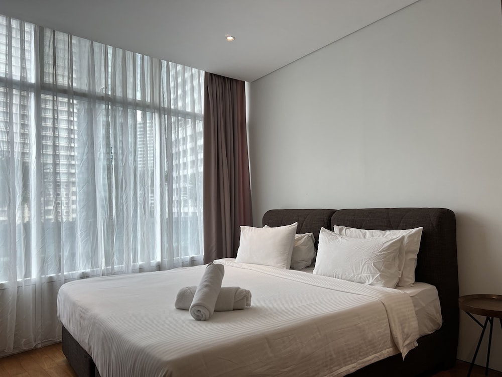 vortex suites klcc by luna