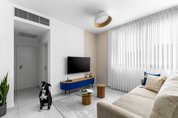 hayarkon allenby classic style by homy