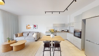 hayarkon allenby classic style by homy