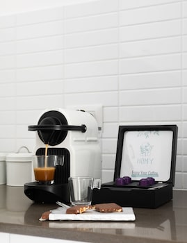 hayarkon allenby classic style by homy