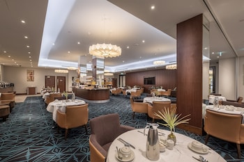 city sleeper at royal national hotel