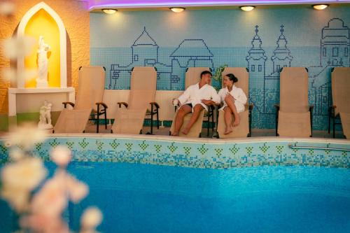 hotel korona eger