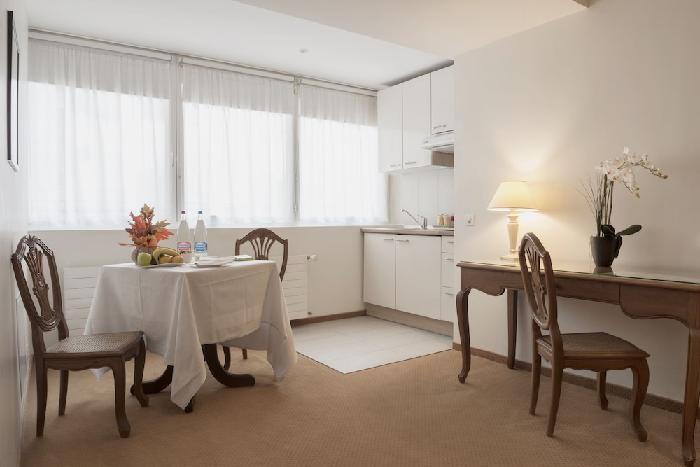 hotel de la nouvelle couronne