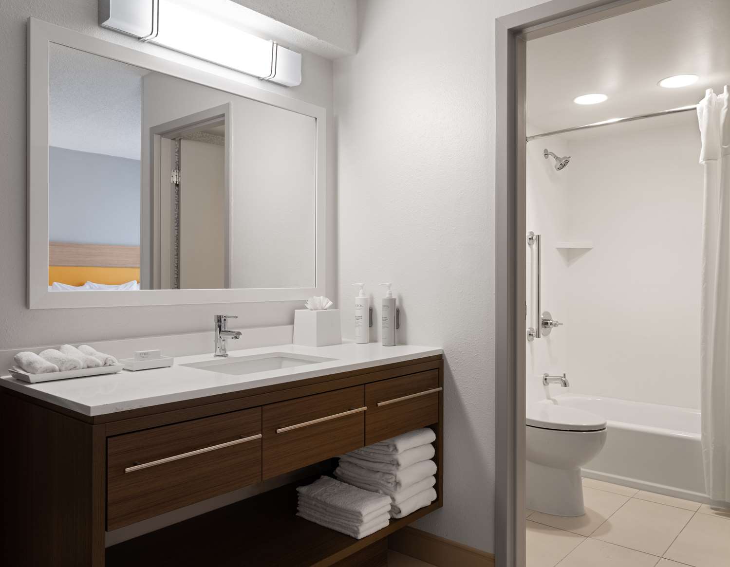 home2 suites by hilton indianapolis keystone crossing