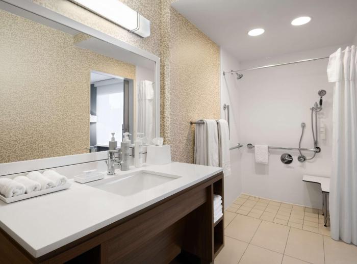 home2 suites by hilton indianapolis keystone crossing