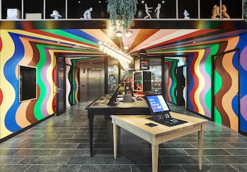 citizenm london victoria station