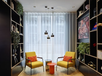 citizenm london victoria station