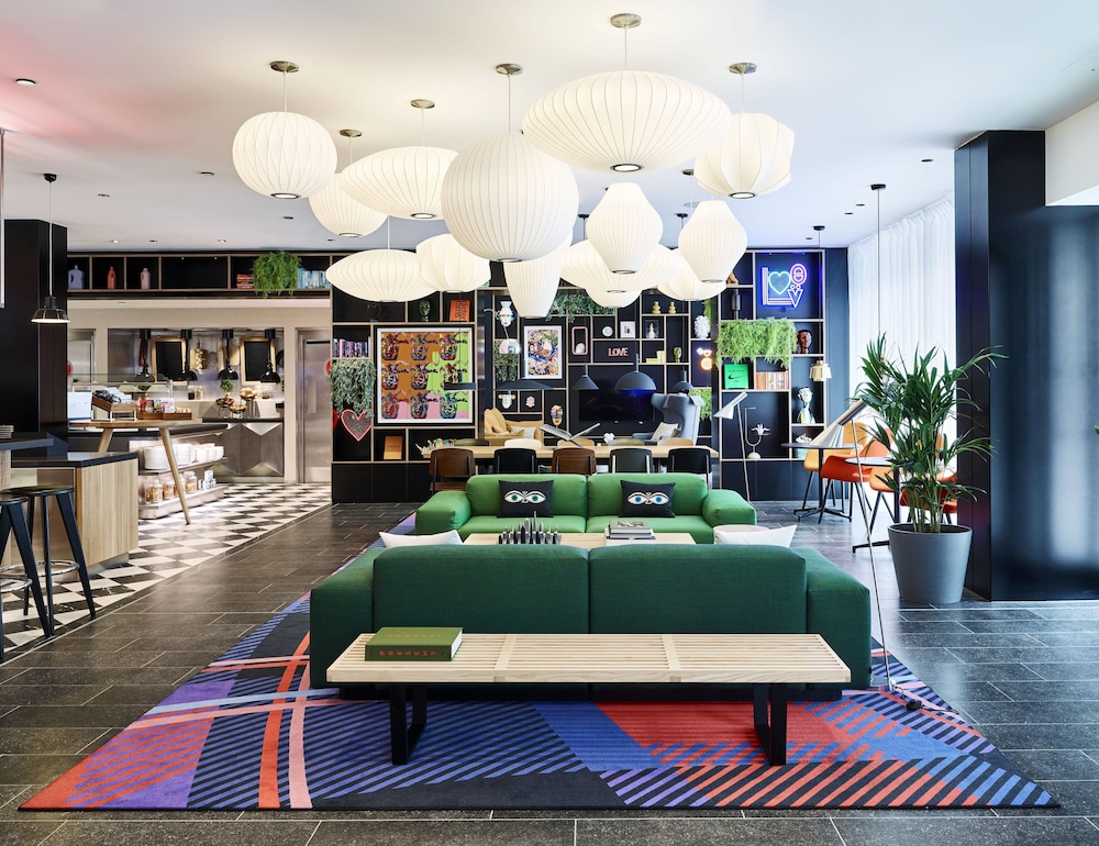 citizenm london victoria station