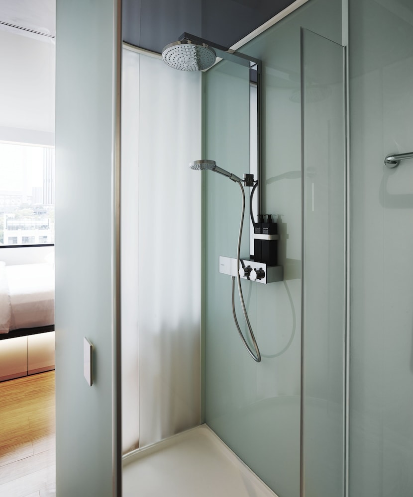 citizenm london victoria station