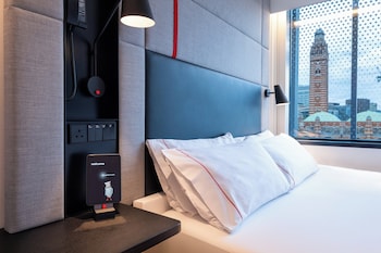 citizenm london victoria station
