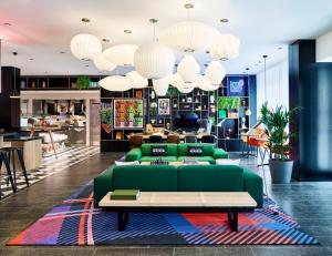 citizenm london victoria station
