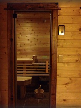 fox den lodge