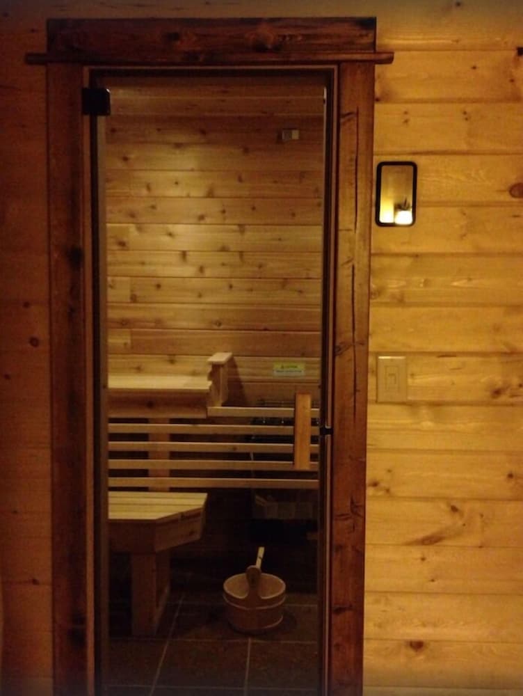 fox den lodge