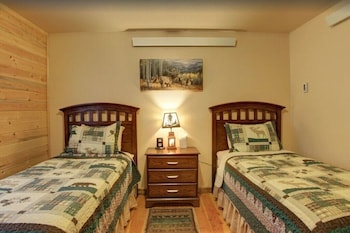 fox den lodge