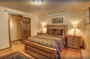 fox den lodge