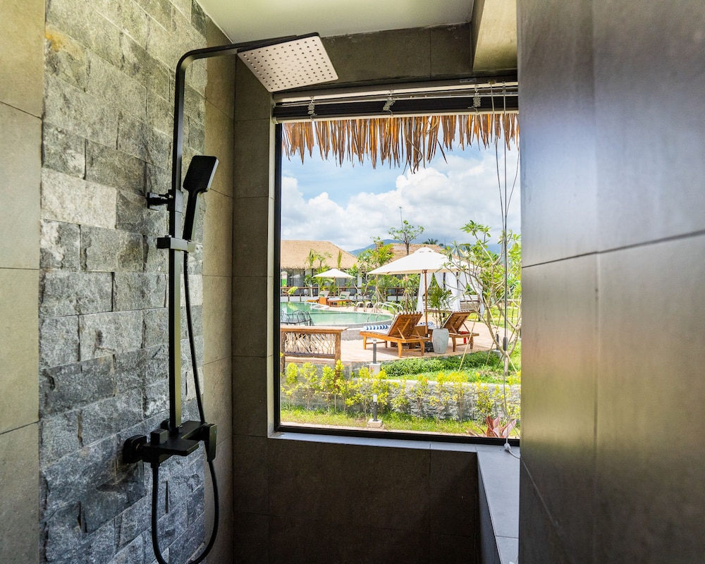 rivertree villa and resort