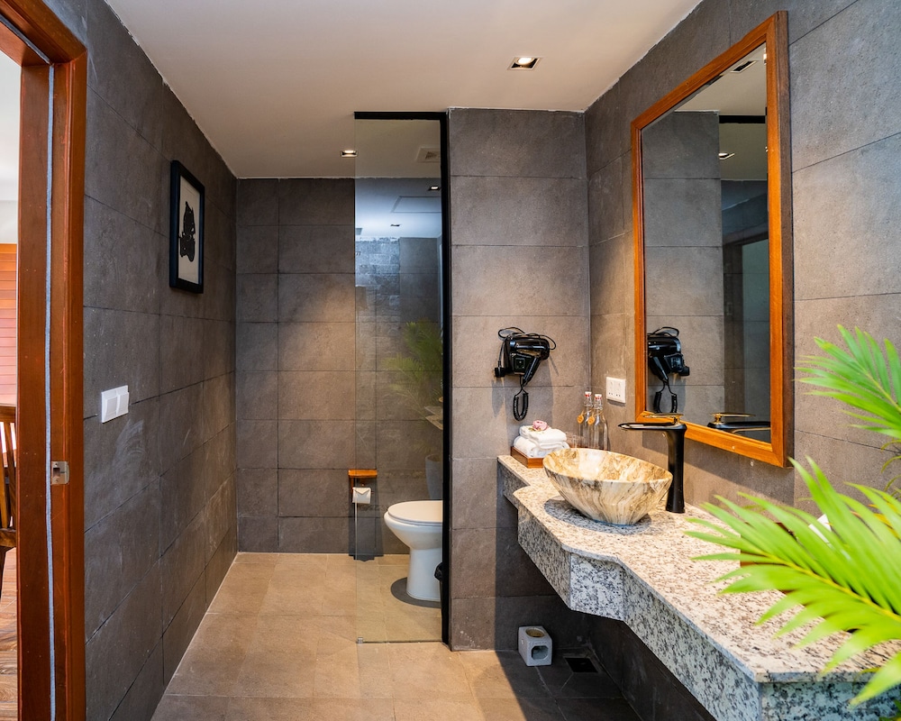 rivertree villa and resort