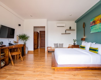 rivertree villa and resort