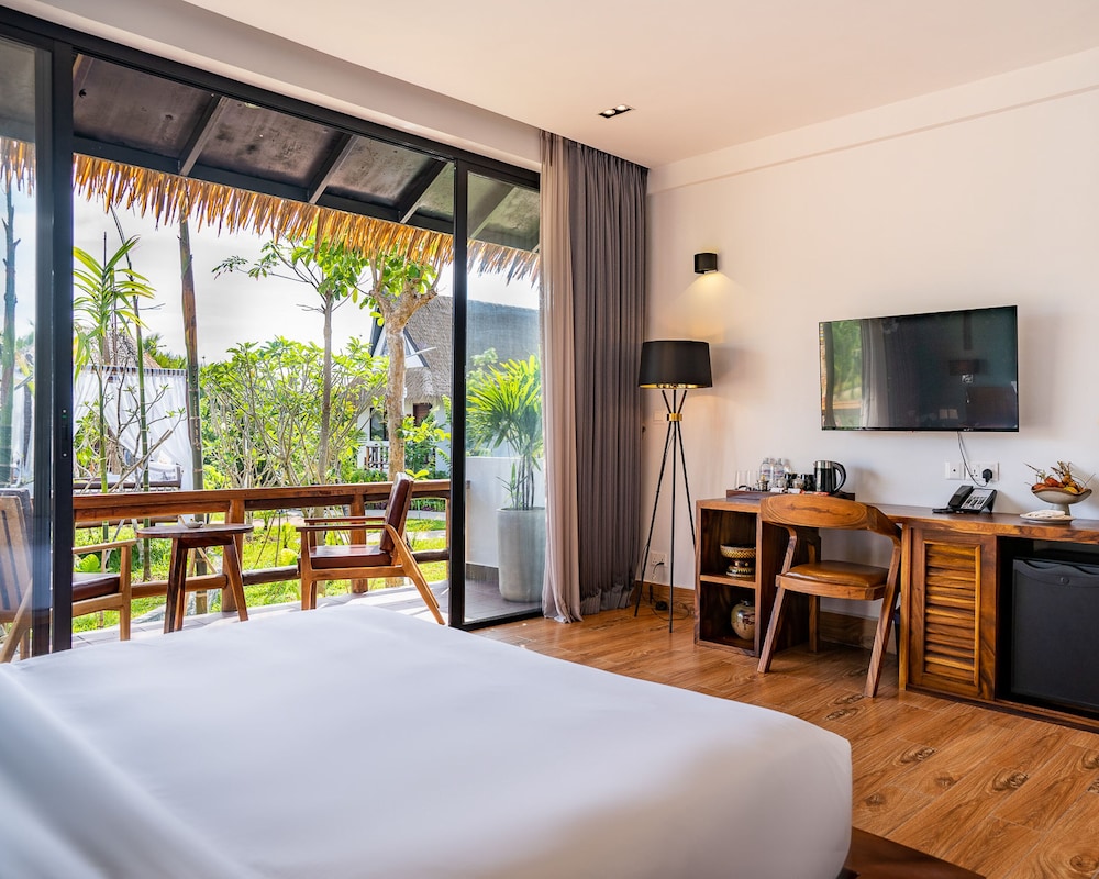 rivertree villa and resort