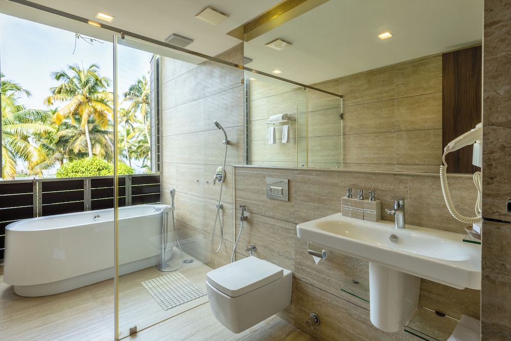 ama stays and trails sherlys ente kumbalanghi kochi