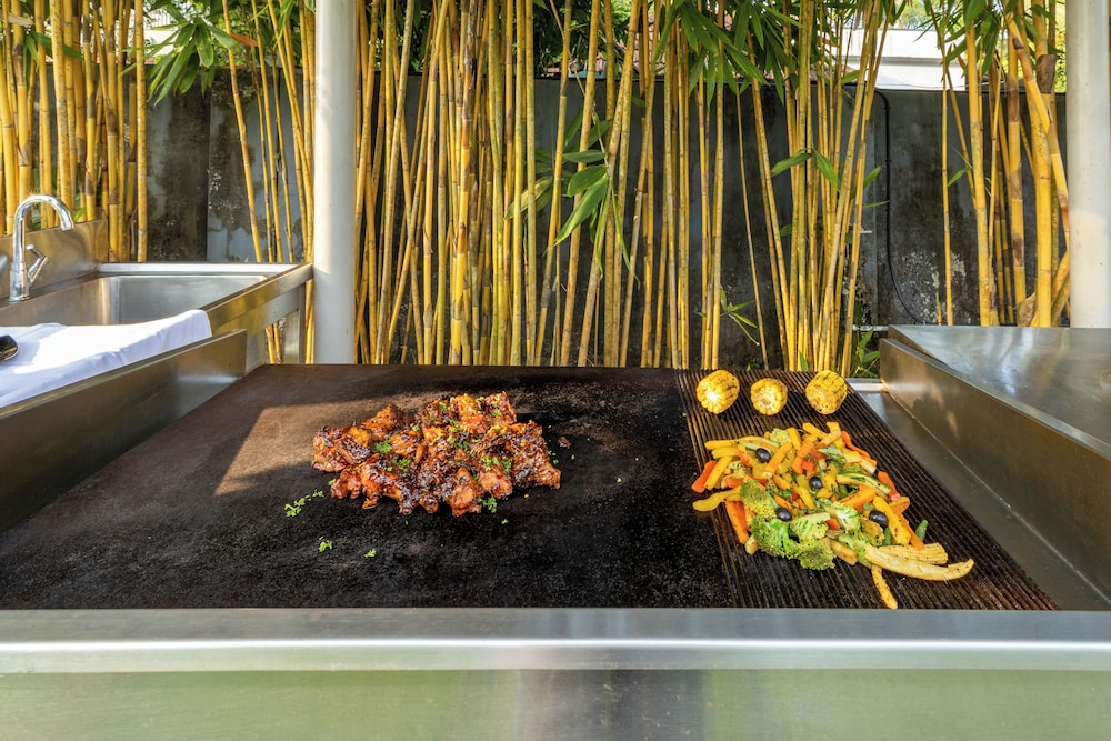 ama stays and trails sherlys ente kumbalanghi kochi