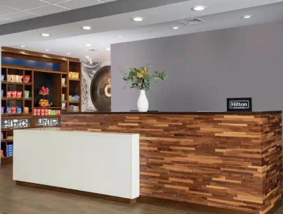 hampton inn williams