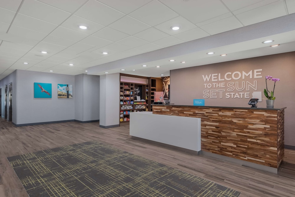 hampton inn williams