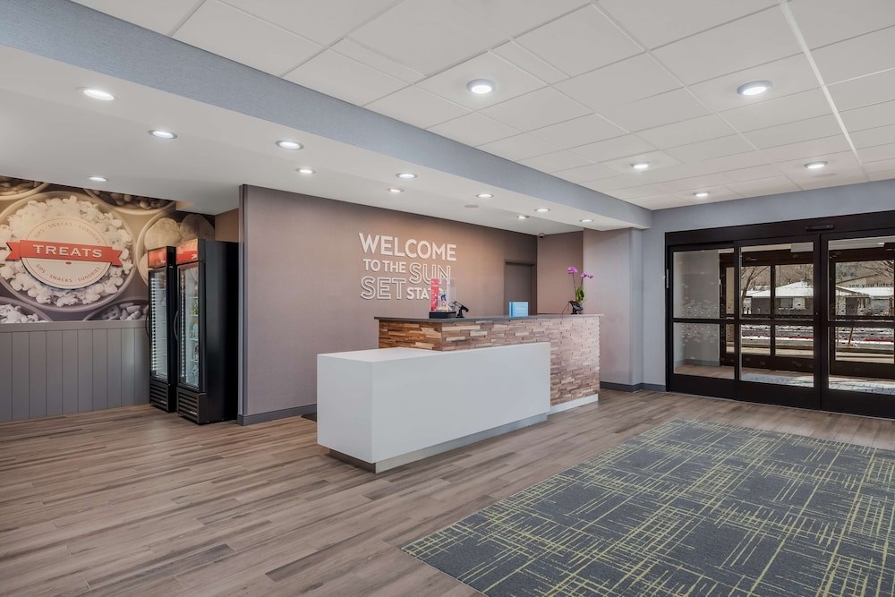 hampton inn williams