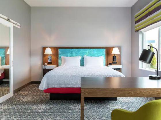 hampton inn williams