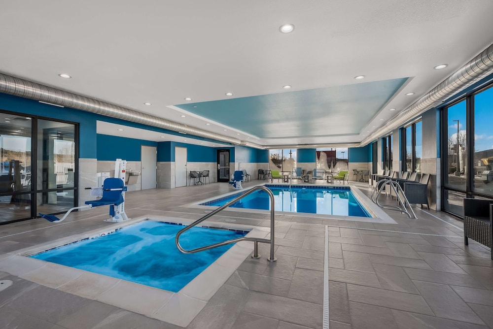 hampton inn williams