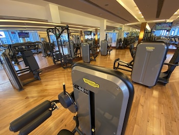 lovely studio burj dubai mall