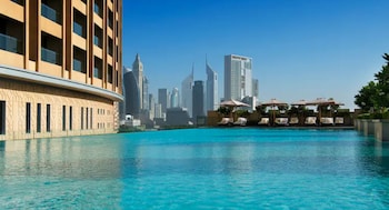 lovely studio burj dubai mall