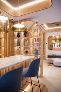 hotel puerta serranos