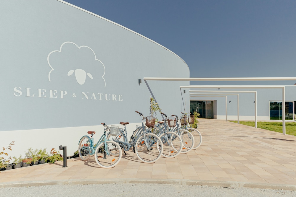 sleep and nature hotel