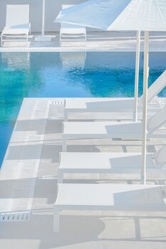 olia thassos luxury apartments