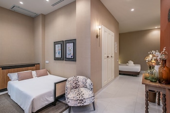 vincci molviedro suites apartments