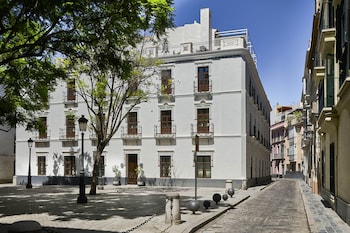 vincci molviedro suites apartments