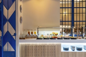 vincci molviedro suites apartments