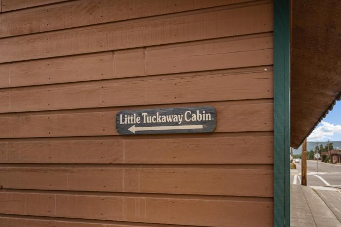 little tuckaway