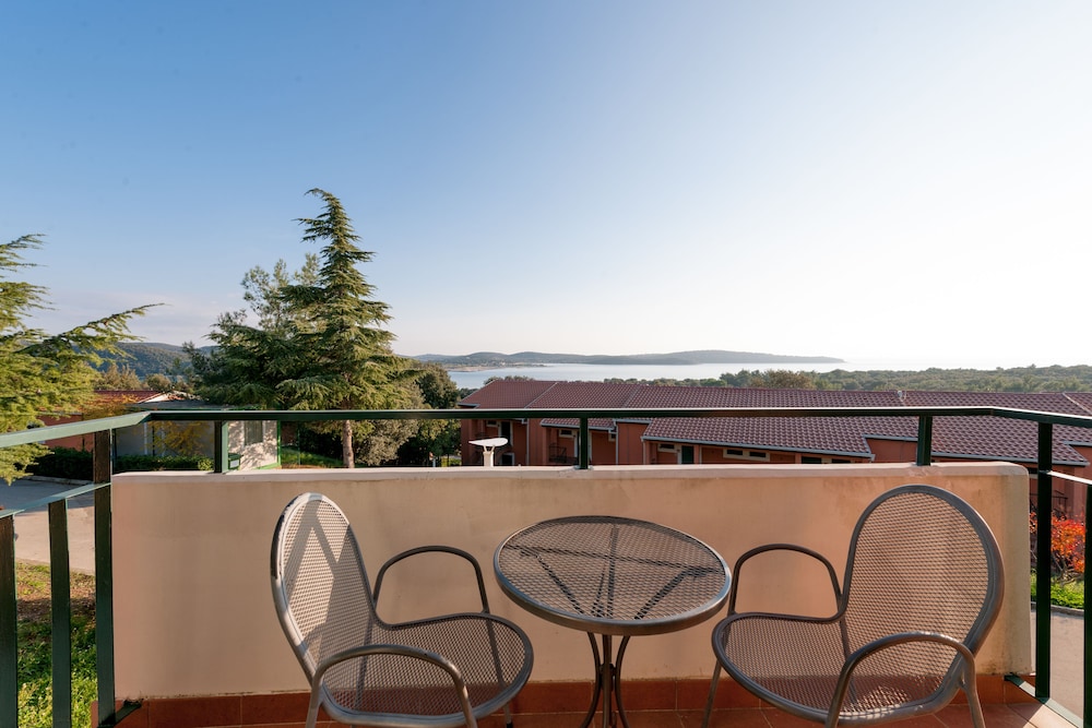 maistra select koversada naturist apartments