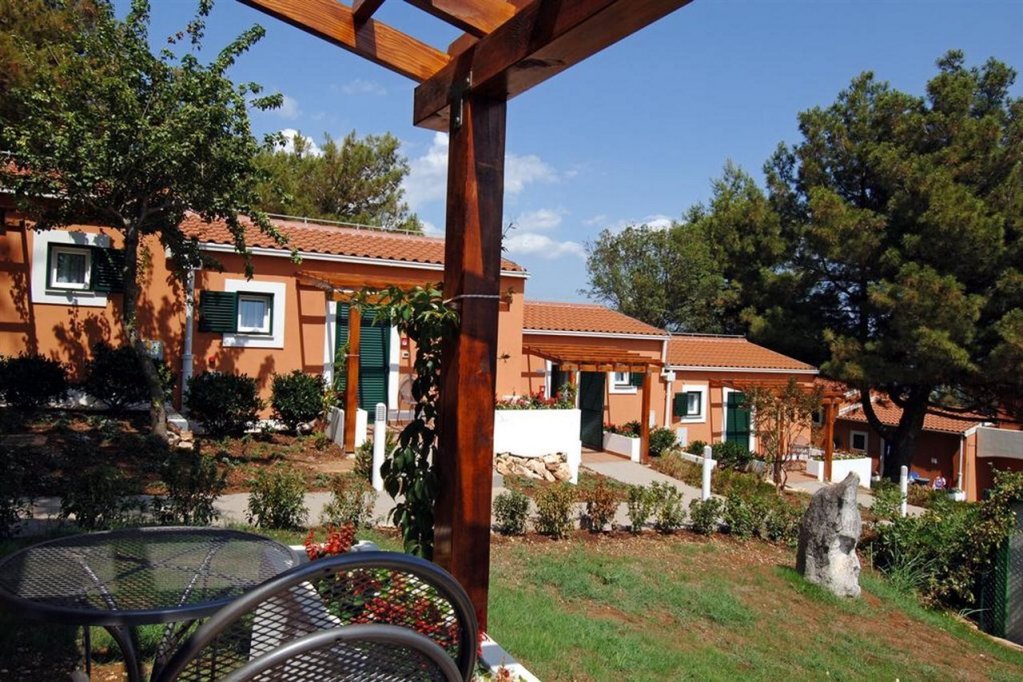 maistra select koversada naturist apartments