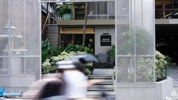 karaarom hotel